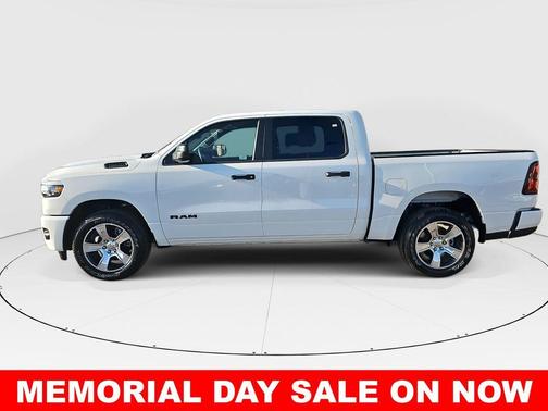 Bright White Clearcoat 2026 RAM 1500 Express