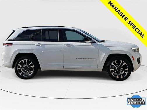 2022 Jeep Grand Cherokee Overland