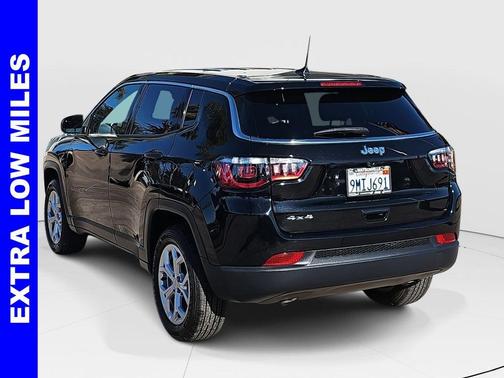 2024 Jeep Compass Sport