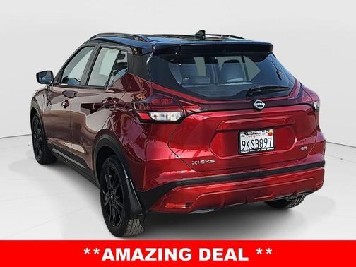 2024 Nissan Kicks SR