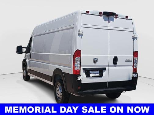 Bright White Clearcoat 2023 RAM ProMaster 2500 High Roof