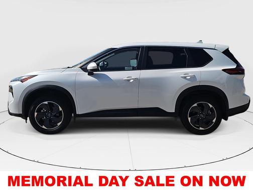 Everest White P 2024 Nissan Rogue SV