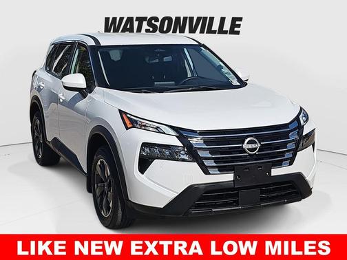 Everest White P 2024 Nissan Rogue SV