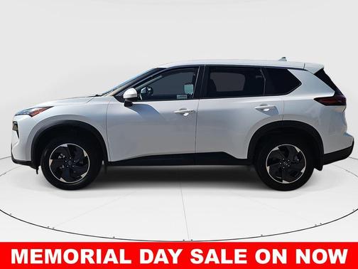 Everest White P 2024 Nissan Rogue SV
