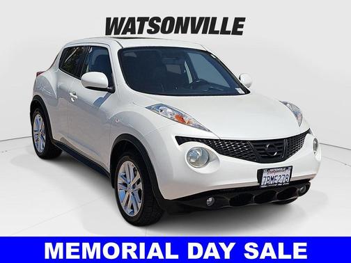 Pearl White 2013 Nissan Juke SL