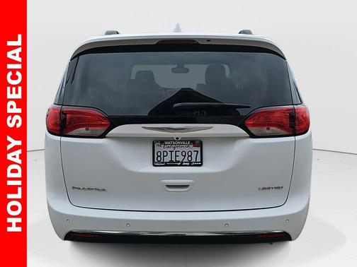 2017 Chrysler Pacifica Limited