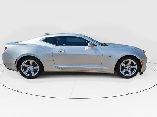 2018 Chevrolet Camaro 1LT