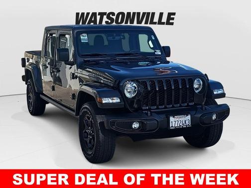 2021 Jeep Gladiator Sport