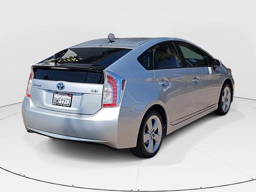 Classic Silver Metallic 2015 Toyota Prius Five