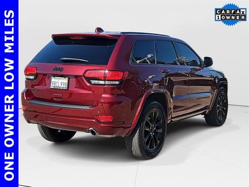 2022 Jeep Grand Cherokee WK Laredo