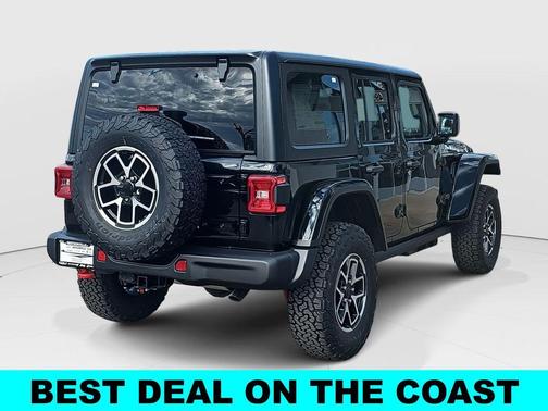 Black Clearcoat 2026 Jeep Wrangler Rubicon