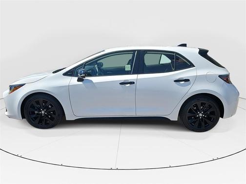 2022 Toyota Corolla Hatchback SE Nightshade