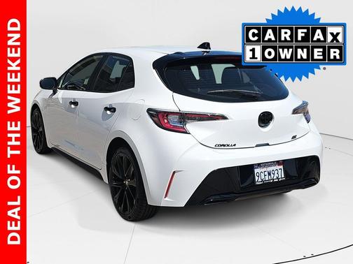 2022 Toyota Corolla Hatchback SE Nightshade