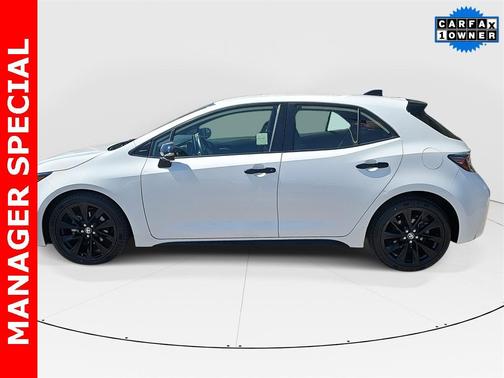 2022 Toyota Corolla Hatchback SE Nightshade