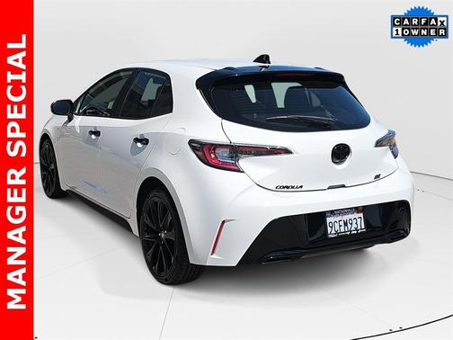 2022 Toyota Corolla Hatchback SE Nightshade