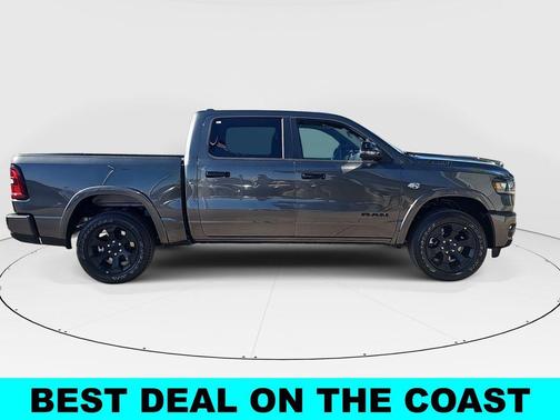 Granite Crystal Clearcoat Metallic 2026 RAM 1500 Big Horn/Lone Star