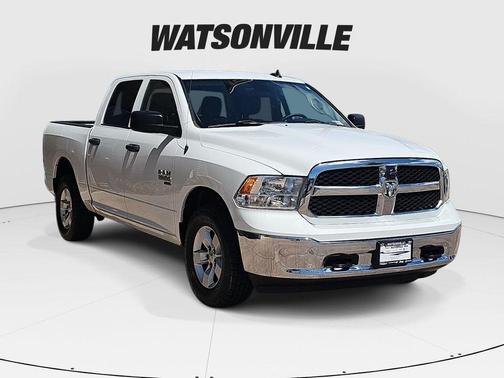 Bright White Clearcoat 2022 RAM 1500 Classic SLT