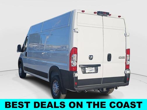 Bright White Clearcoat 2026 RAM ProMaster 2500 High Roof