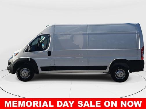 Bright White Clearcoat 2026 RAM ProMaster 2500 High Roof