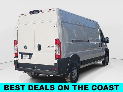 Bright White Clearcoat 2026 RAM ProMaster 2500 High Roof