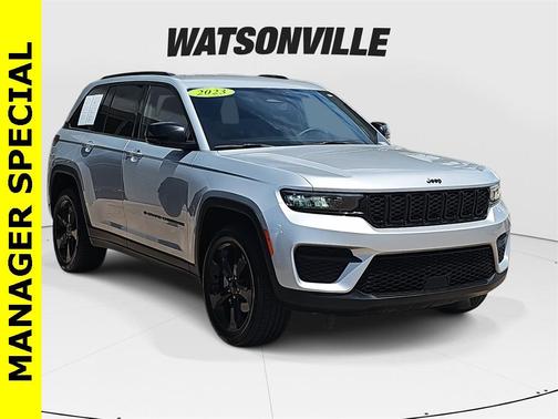2023 Jeep Grand Cherokee Altitude