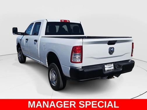 Bright White Clearcoat 2022 RAM 2500 Tradesman