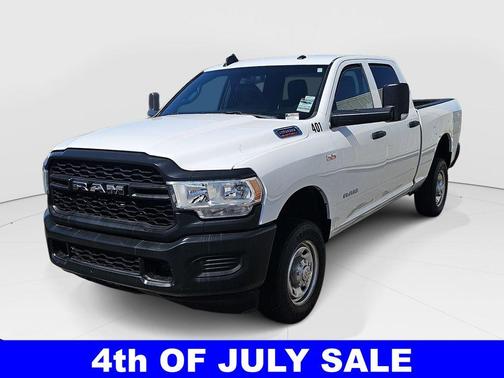 Bright White Clearcoat 2022 RAM 2500 Tradesman