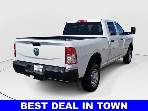 Bright White Clearcoat 2022 RAM 2500 Tradesman