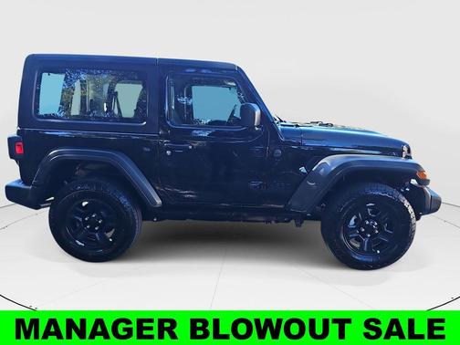 Black Clearcoat 2026 Jeep Wrangler Sport