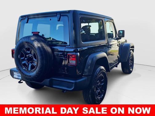 Black Clearcoat 2026 Jeep Wrangler Sport