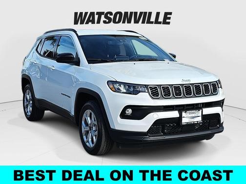 Bright White Clearcoat 2026 Jeep Compass Latitude