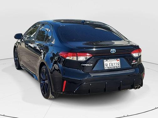 2024 Toyota Corolla Hybrid SE