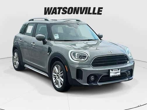 2022 MINI Countryman Oxford Edition