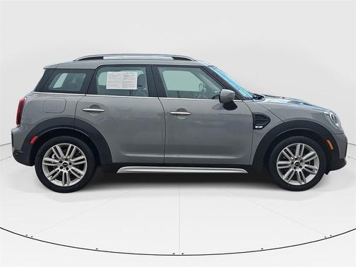 2022 MINI Countryman Oxford Edition