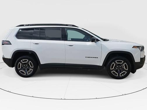 2026 Jeep Cherokee LAREDO/LIMITED