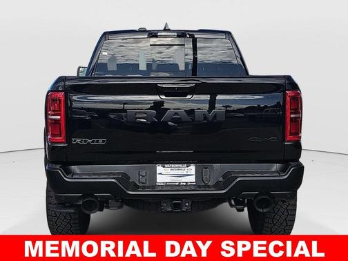 Diamond Black 2026 RAM 1500 RHO