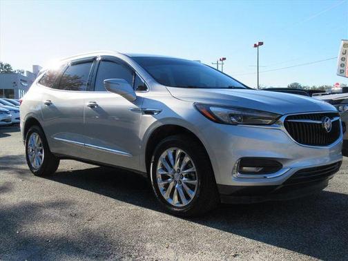 2021 Buick Enclave Essence