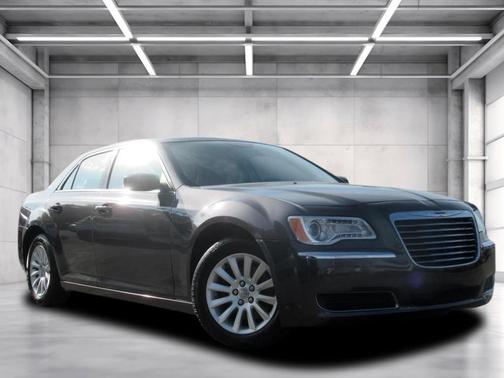 2014 Chrysler 300 Base