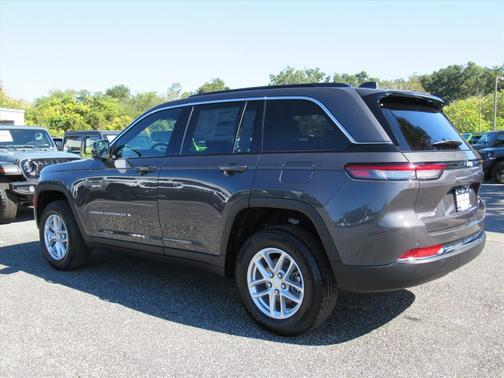 2025 Jeep Grand Cherokee Laredo X