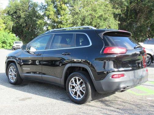 2018 Jeep Cherokee Latitude Plus