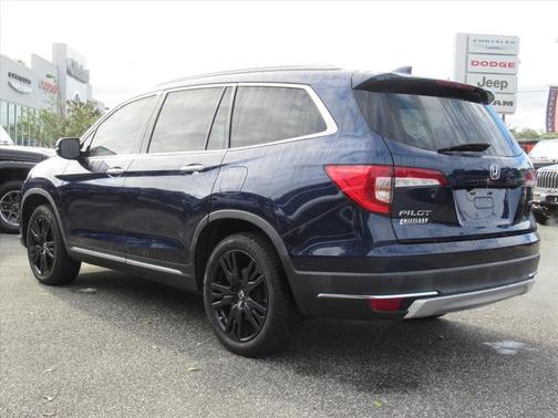 2021 Honda Pilot Touring 8-Passenger
