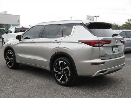 2022 Mitsubishi Outlander SEL