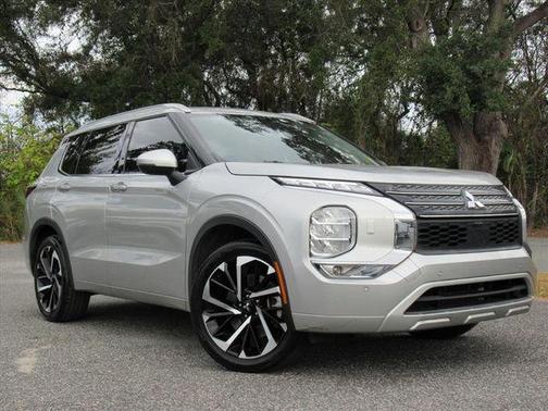 2022 Mitsubishi Outlander SEL