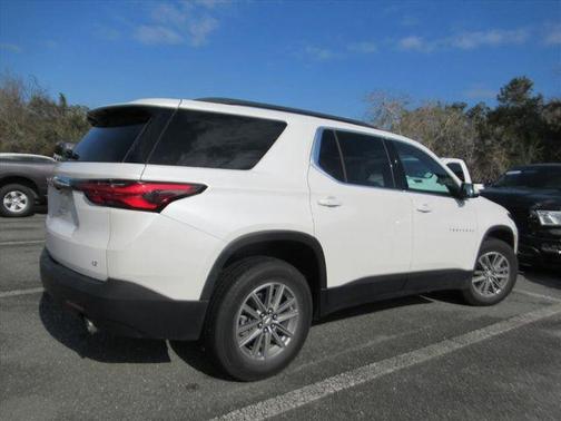 2022 Chevrolet Traverse LT Leather