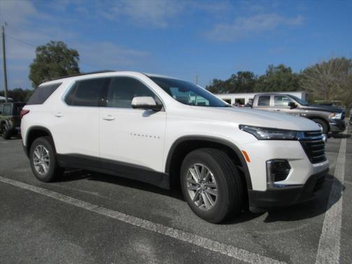 2022 Chevrolet Traverse LT Leather