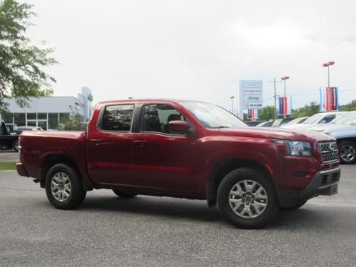 2022 Nissan Frontier SV