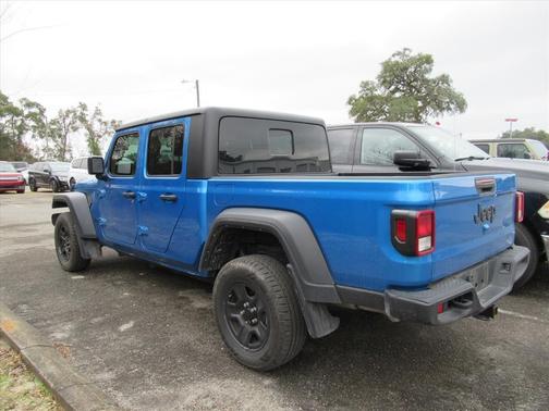 2024 Jeep Gladiator Sport