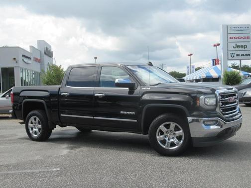 2017 GMC Sierra 1500 SLT