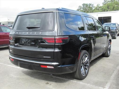 2024 Jeep Wagoneer Series III
