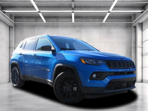 2026 Jeep Compass Latitude Altitude